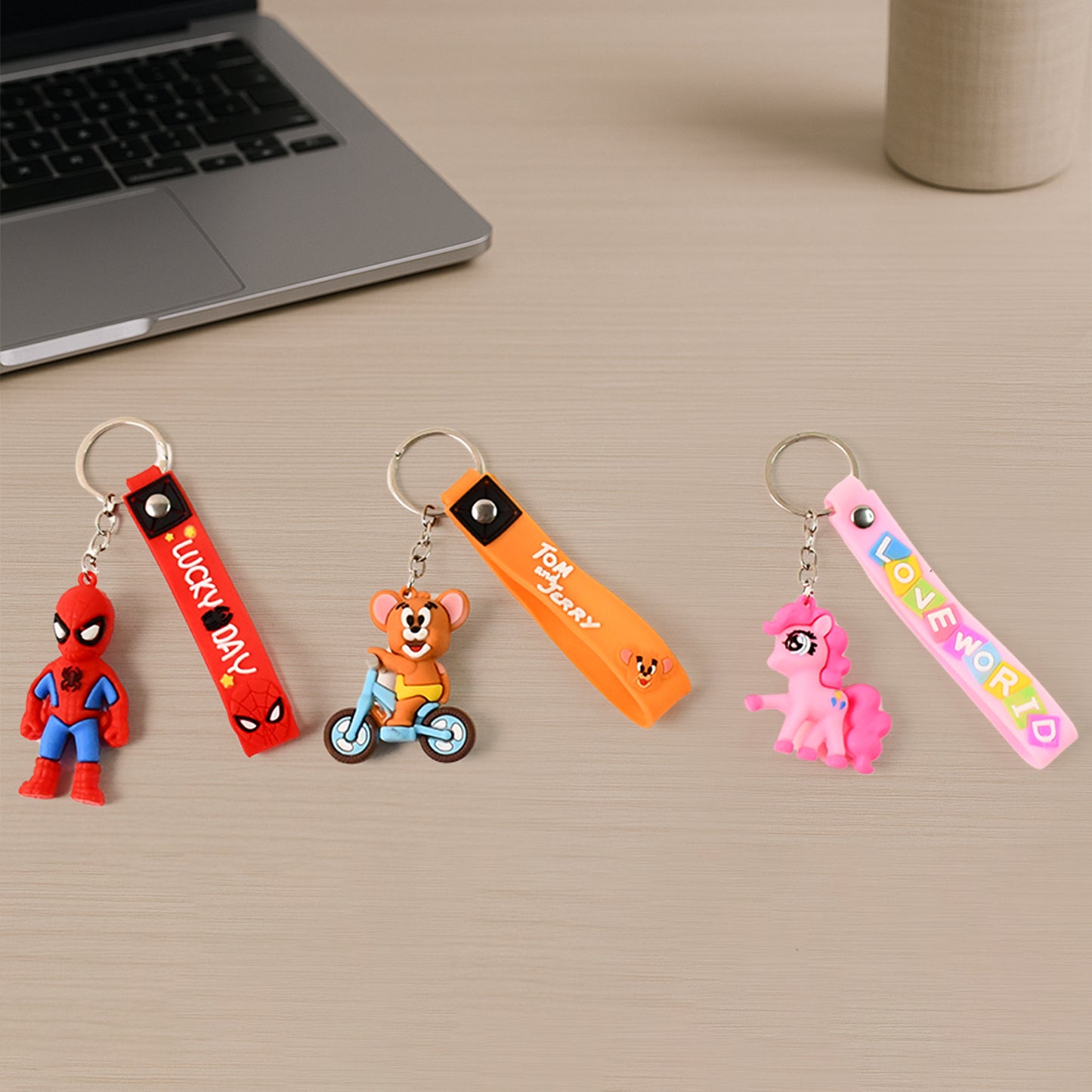 Cute Cartoon Silicone 3d Key Chain With Metal Hook Strap (Pack Of 1)