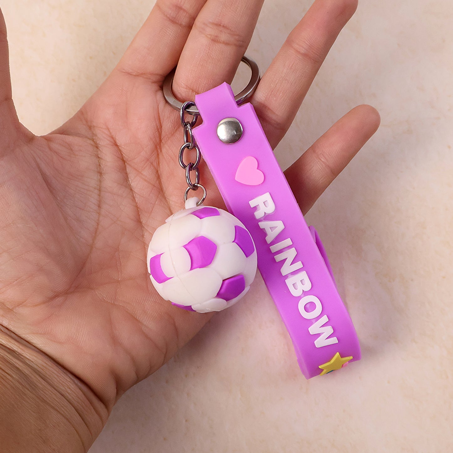 Cute Silicone 3d Key Chain With Metal Hook  Strap (Pack Of 1)